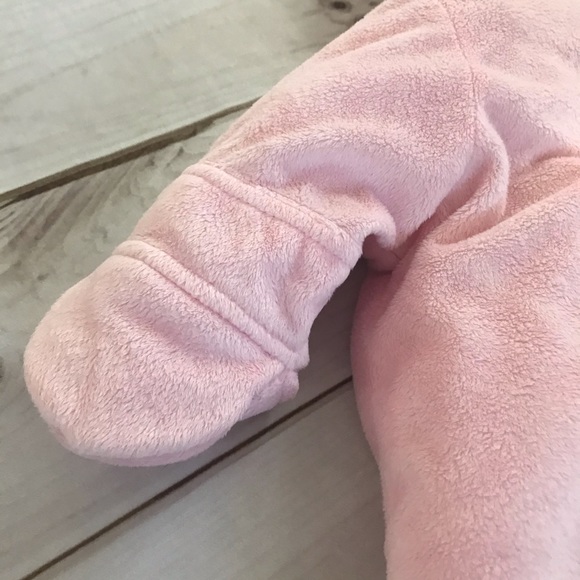 8/$25 Carter’s 6-9 month Pink Winter Bundler - Picture 9 of 11